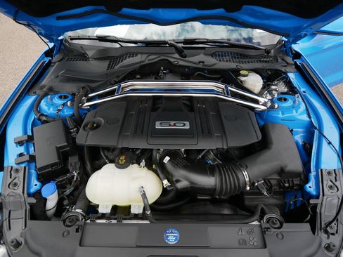 Used 2022 Ford Mustang GT Premium RWD image 35