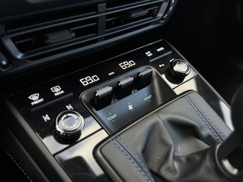 Used 2023 Porsche 911 GT3 image 30