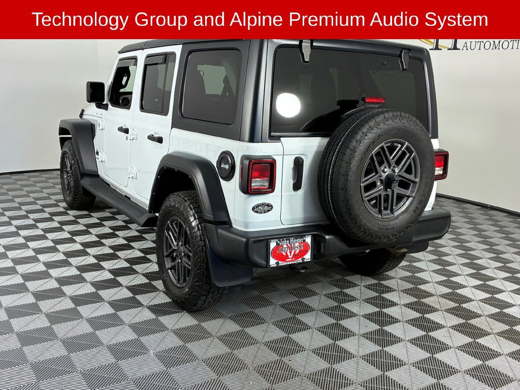 Used 2024 Jeep Wrangler Unlimited Sport AWD/4WD image 8
