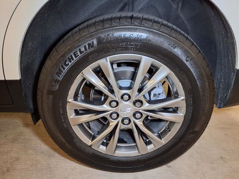 Certified 2023 Cadillac XT5 Premium Luxury image 21