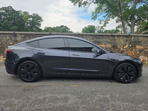 Used 2024 Tesla Model 3 Long Range RWD image 10