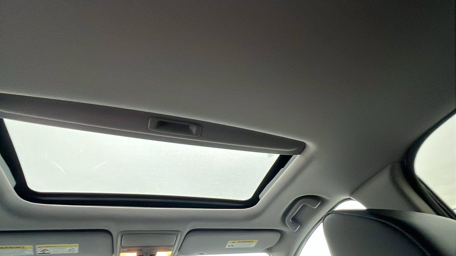 Used 2017 Honda CR-V Touring image 19