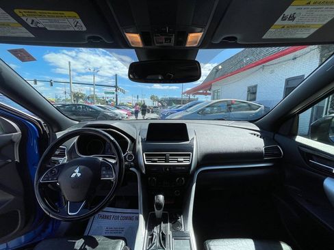 Used 2020 Mitsubishi Eclipse Cross SEL FWD image 18