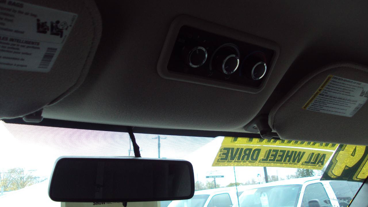 Used 2014 Chevrolet Express 1500 LT w/ LT Preferred Equipment Group AWD/4WD image 22