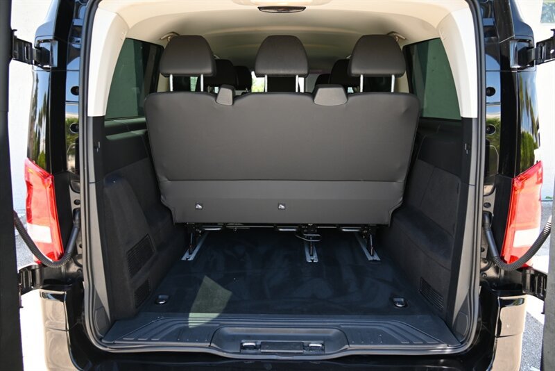 Used 2020 Mercedes-Benz Metris Passenger image 26