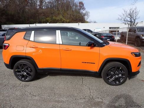 New 2026 Jeep Compass Limited AWD/4WD image 8