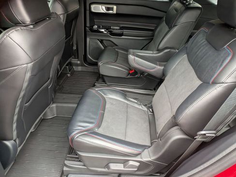 Used 2024 Ford Explorer ST w/ Equipment Group 401A image 22