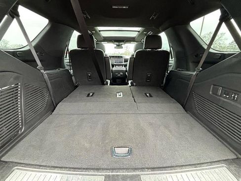 Used 2023 GMC Yukon Denali image 47