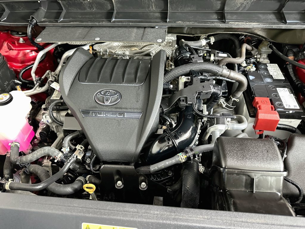 Certified 2023 Toyota Highlander Platinum FWD image 31