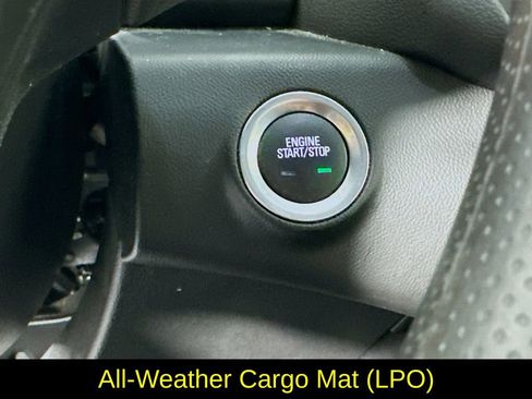 Used 2024 GMC Terrain SLE w/ Driver Convenience Package image 20