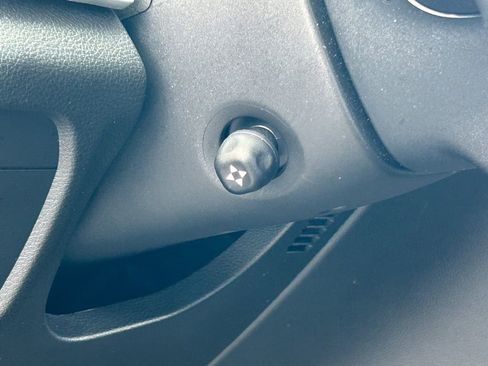 Used 2025 Jeep Grand Cherokee L Limited w/ Luxury Tech Group II image 63