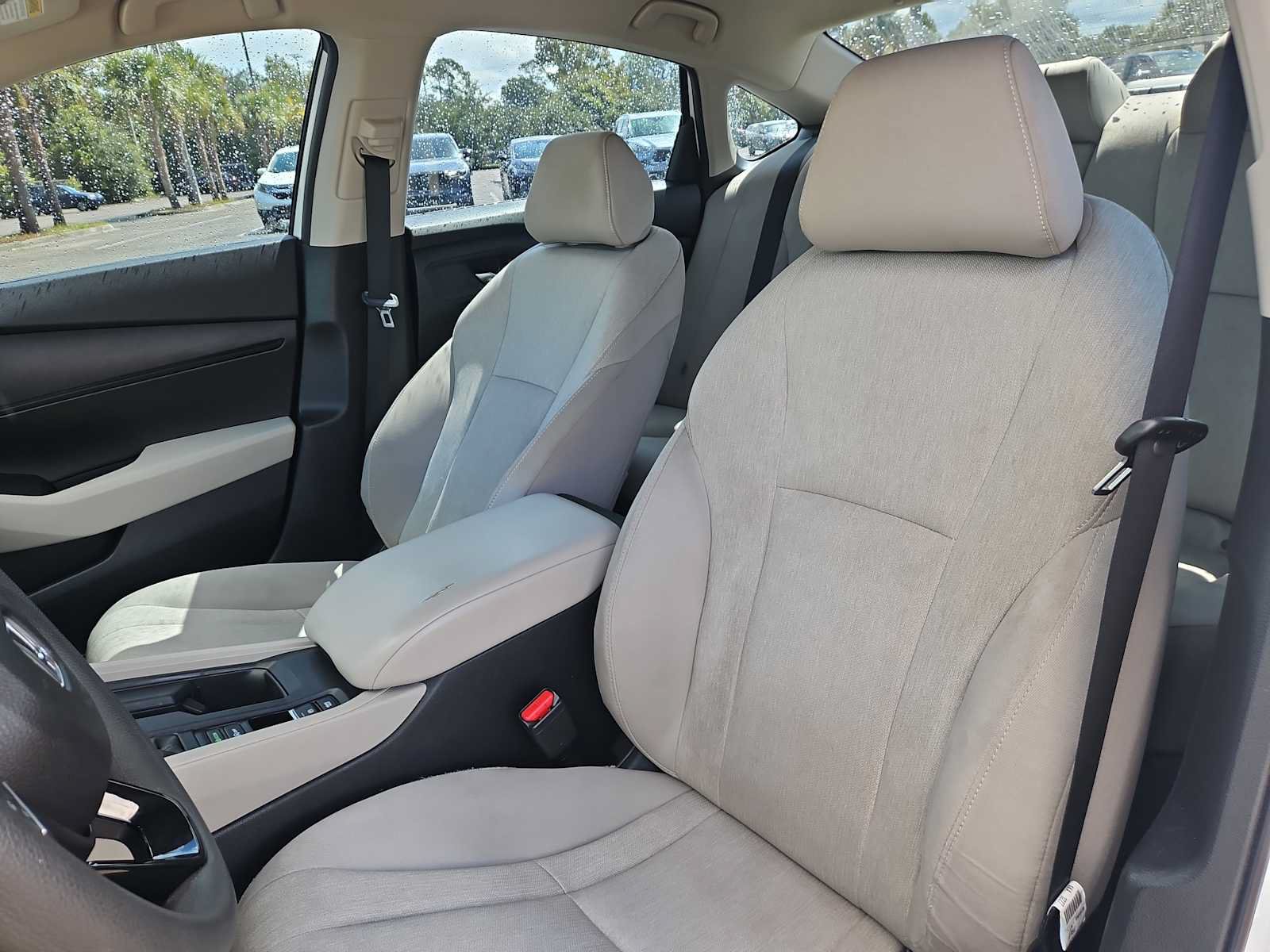 Used 2023 Honda Accord LX image 13