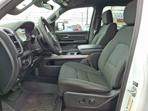 Used 2025 RAM 1500 Big Horn AWD/4WD image 14