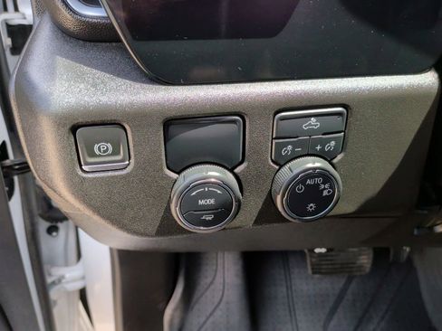 Used 2024 Chevrolet Silverado 1500 LT w/ Texas Edition Plus RWD image 15
