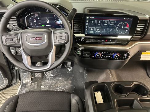 New 2026 GMC Sierra 1500 Elevation image 10