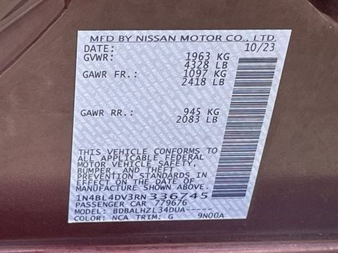 Used 2024 Nissan Altima 2.5 SV FWD image 28