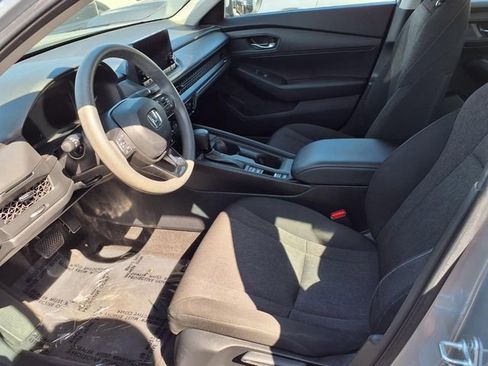 Used 2023 Honda Accord LX image 11