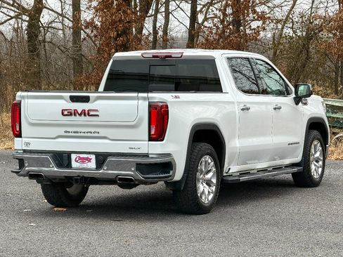 Used 2021 GMC Sierra 1500 SLT w/ SLT Premium Plus Package image 11