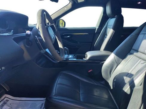 Used 2023 Land Rover Range Rover Evoque HST image 9