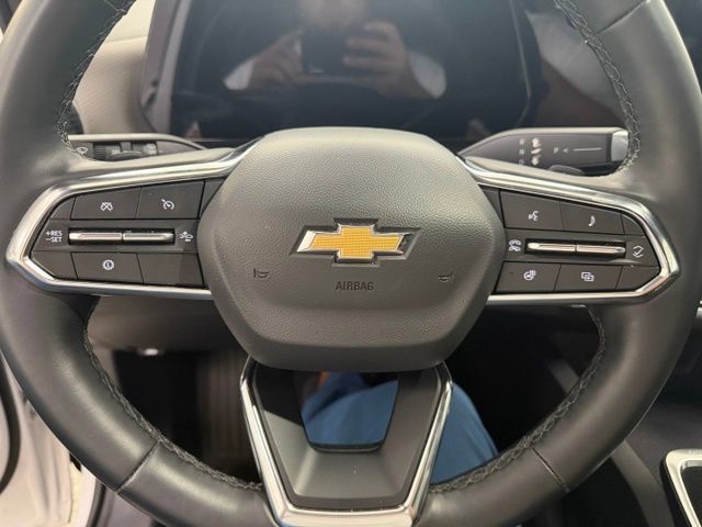 Used 2026 Chevrolet Equinox LT w/ Convenience Package II AWD/4WD image 16
