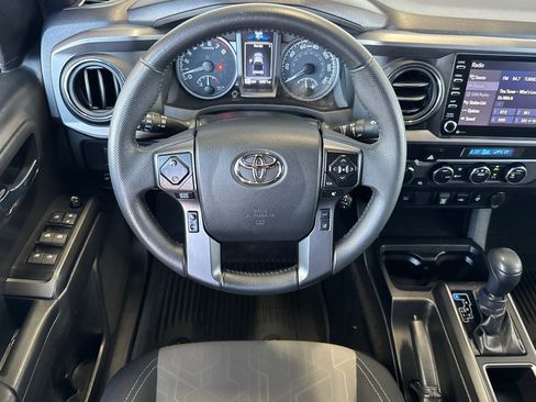 Certified 2023 Toyota Tacoma TRD Off-Road AWD/4WD image 13
