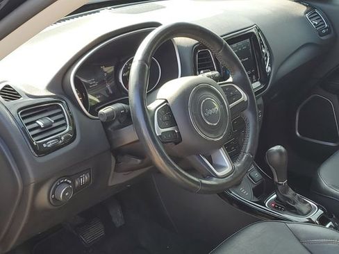 Used 2020 Jeep Compass Limited AWD/4WD image 19