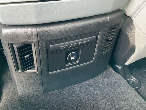 Used 2014 RAM 1500 Lone Star AWD/4WD image 10