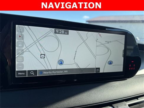 Used 2024 Hyundai Palisade SEL image 3