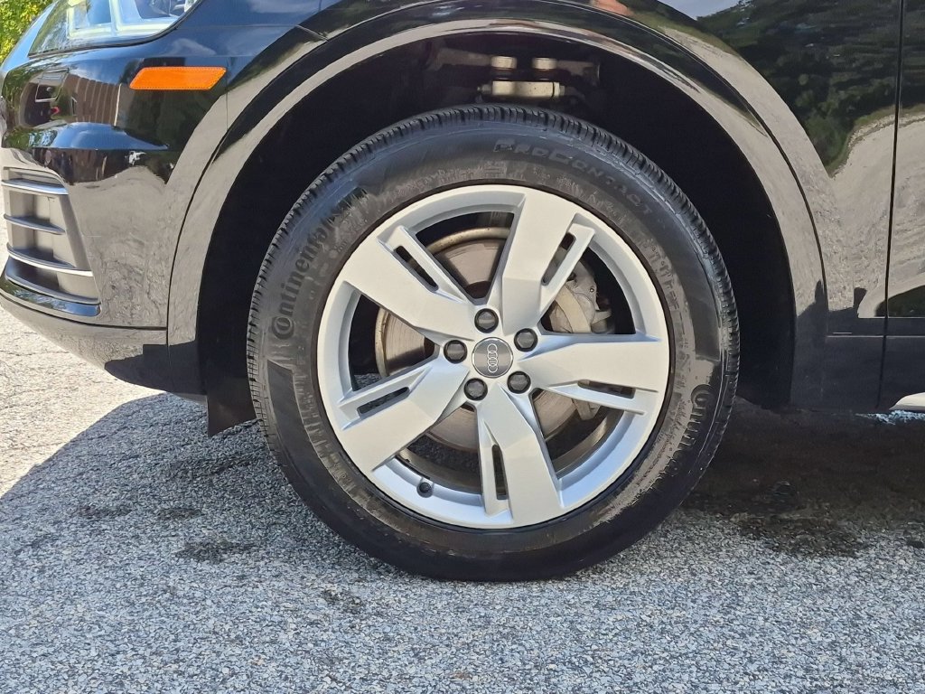 Used 2019 Audi Q5 2.0T Premium Plus w/ Premium Plus Package AWD/4WD image 33