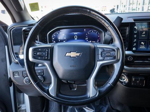 Used 2024 Chevrolet Silverado 2500 LT w/ Convenience Package image 20