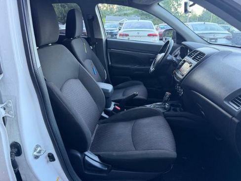 Used 2017 Mitsubishi Outlander Sport LE FWD image 14