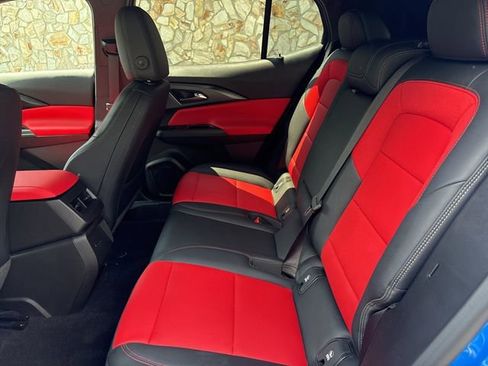 Used 2024 Chevrolet Equinox EV RS image 27