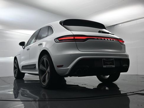 Used 2025 Porsche Macan S image 48