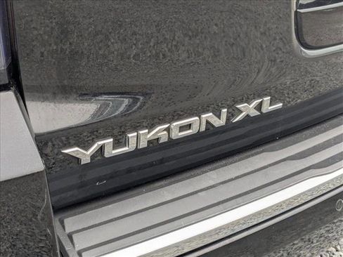 Used 2020 GMC Yukon XL Denali image 9