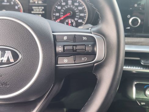 Used 2021 Kia K5 EX image 29