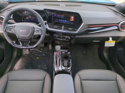 New 2026 Chevrolet Trax RS w/ Driver Confidence Package image 15