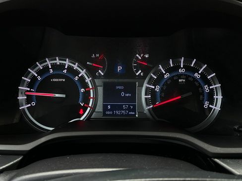 Used 2015 Toyota 4Runner Limited image 39