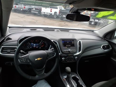 Certified 2024 Chevrolet Equinox LT image 11