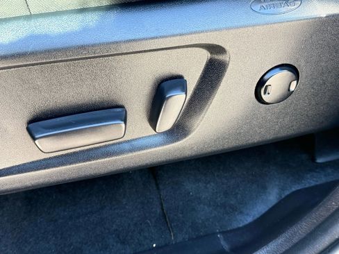 Used 2020 Toyota Tundra SR5 w/ SR5 Upgrade Package image 16