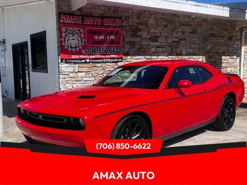 Used 2015 Dodge Challenger SXT Plus w/ Premium Sound Group RWD image 1