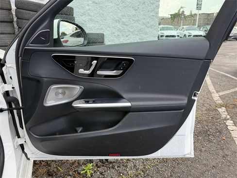 Used 2022 Mercedes-Benz C 300 C 300 image 23