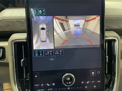 New 2026 GMC Yukon XL Denali w/ Sun & Power Step Package image 21