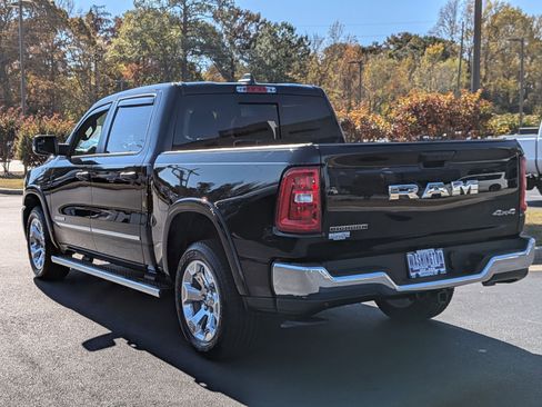 Used 2025 RAM 1500 Big Horn image 7