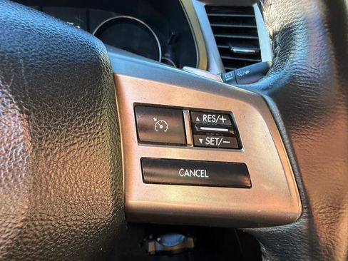 Used 2013 Subaru Outback 3.6R Limited w/ Moonroof Pkg AWD/4WD image 28