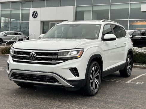 Certified 2023 Volkswagen Atlas SEL image 3