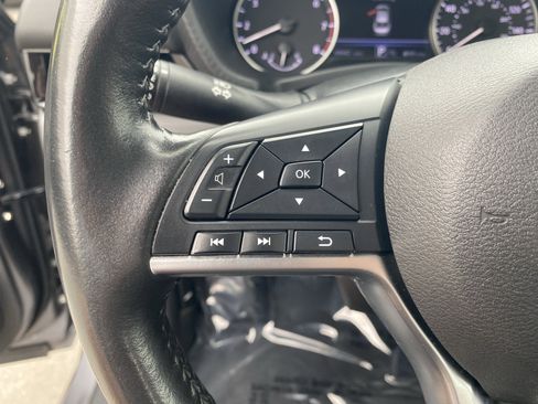 Used 2024 Nissan Sentra SV w/ All-Weather Package FWD image 25