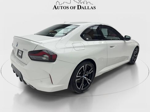 Used 2025 BMW 230i xDrive Coupe AWD/4WD image 10
