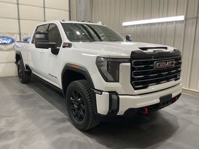 Used 2024 GMC Sierra 2500 AT4 w/ AT4 Premium Plus Package