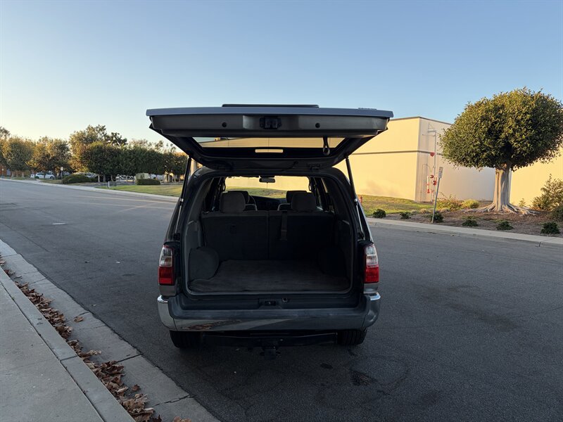 Used 2001 Toyota 4Runner SR5 RWD image 6