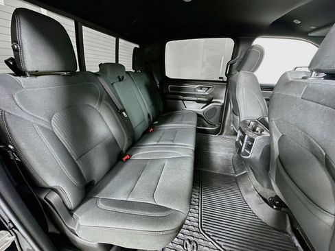 Used 2023 RAM 1500 Big Horn AWD/4WD image 25